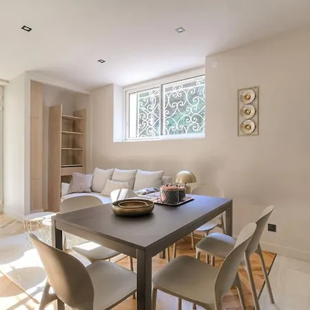 Apartment Joli T2, Bien Equipe, Saint-didier Saint-Didier-au-Mont-d'Or