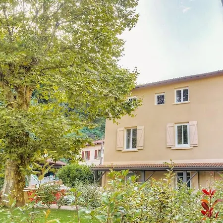 Apartment Joli T2, Bien Equipe, Saint-didier *